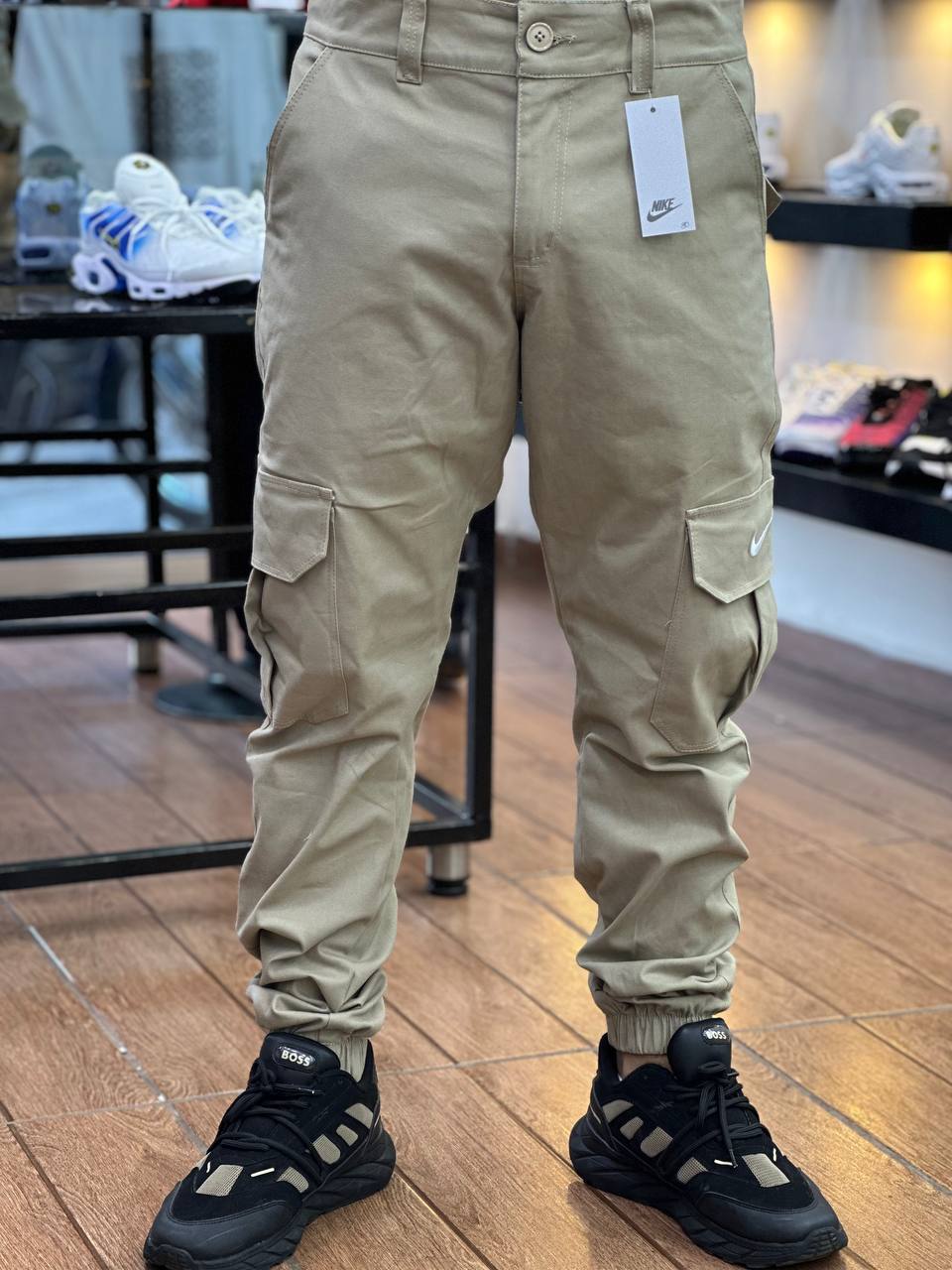 Cargo Nike
