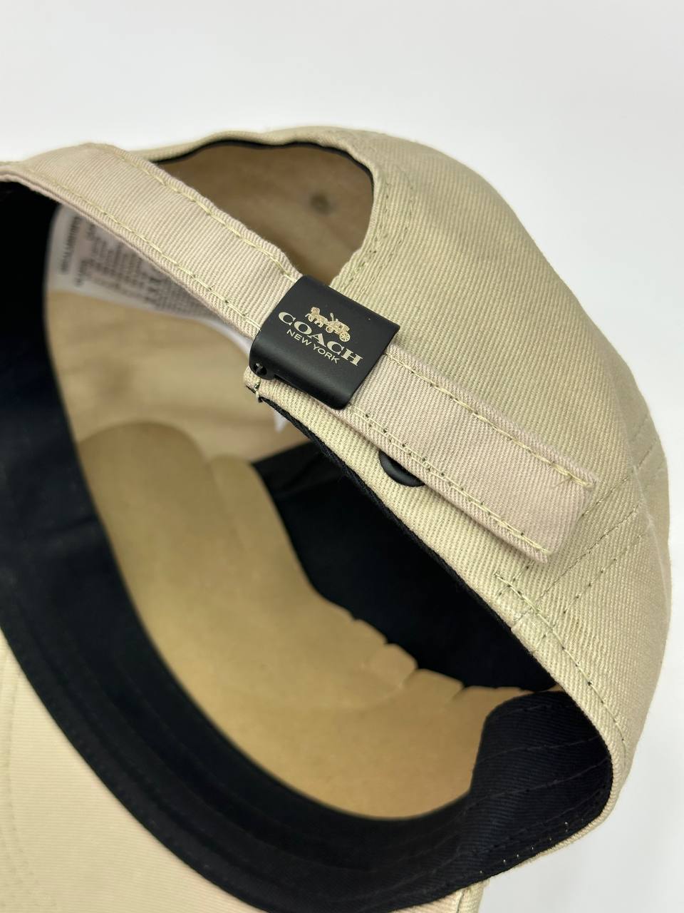 Gorra Coach