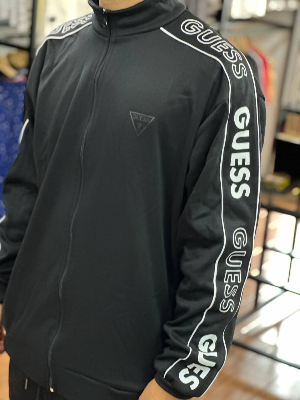 Conjunto Guess