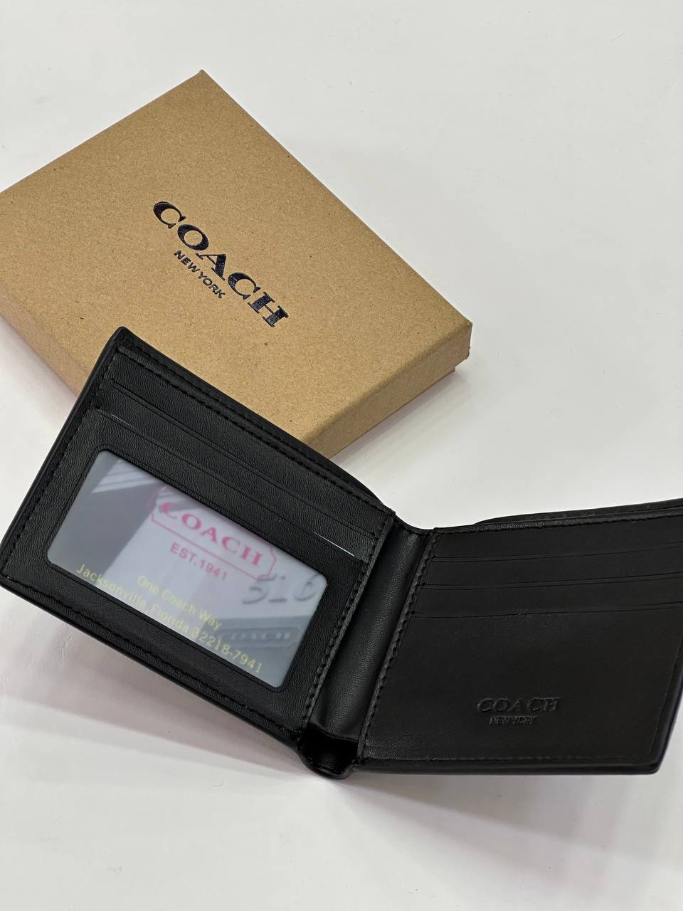 Billetera Coach