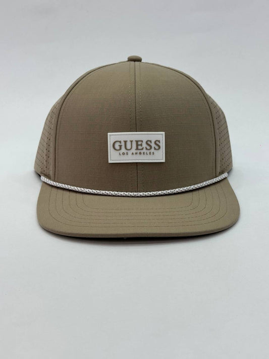 Gorra Guess