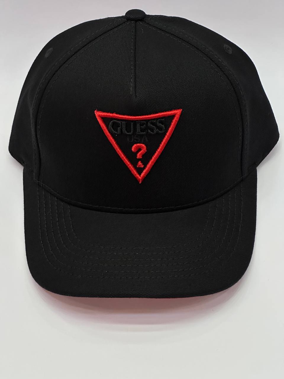 Gorra Guess