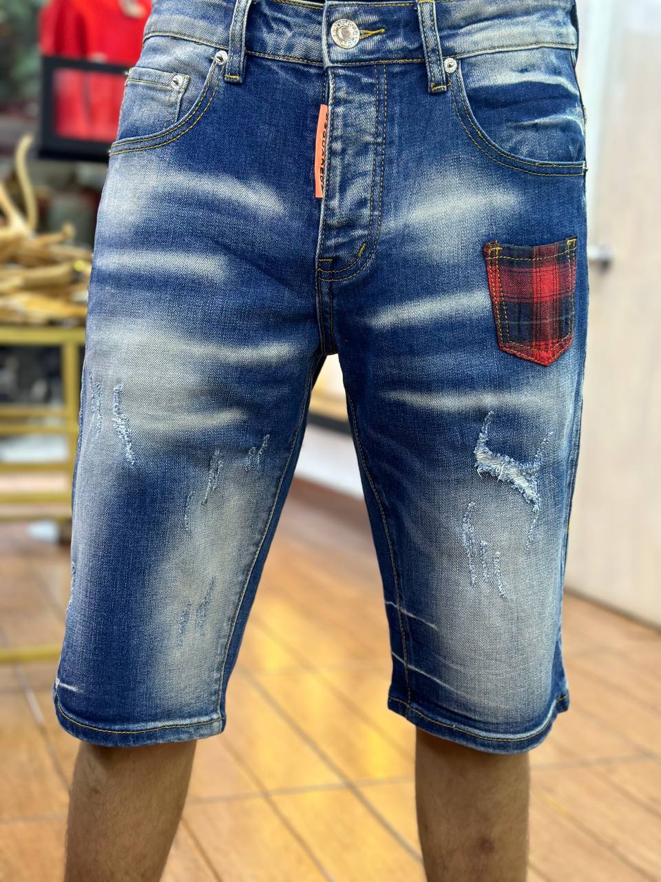 Mocho Dsquared2