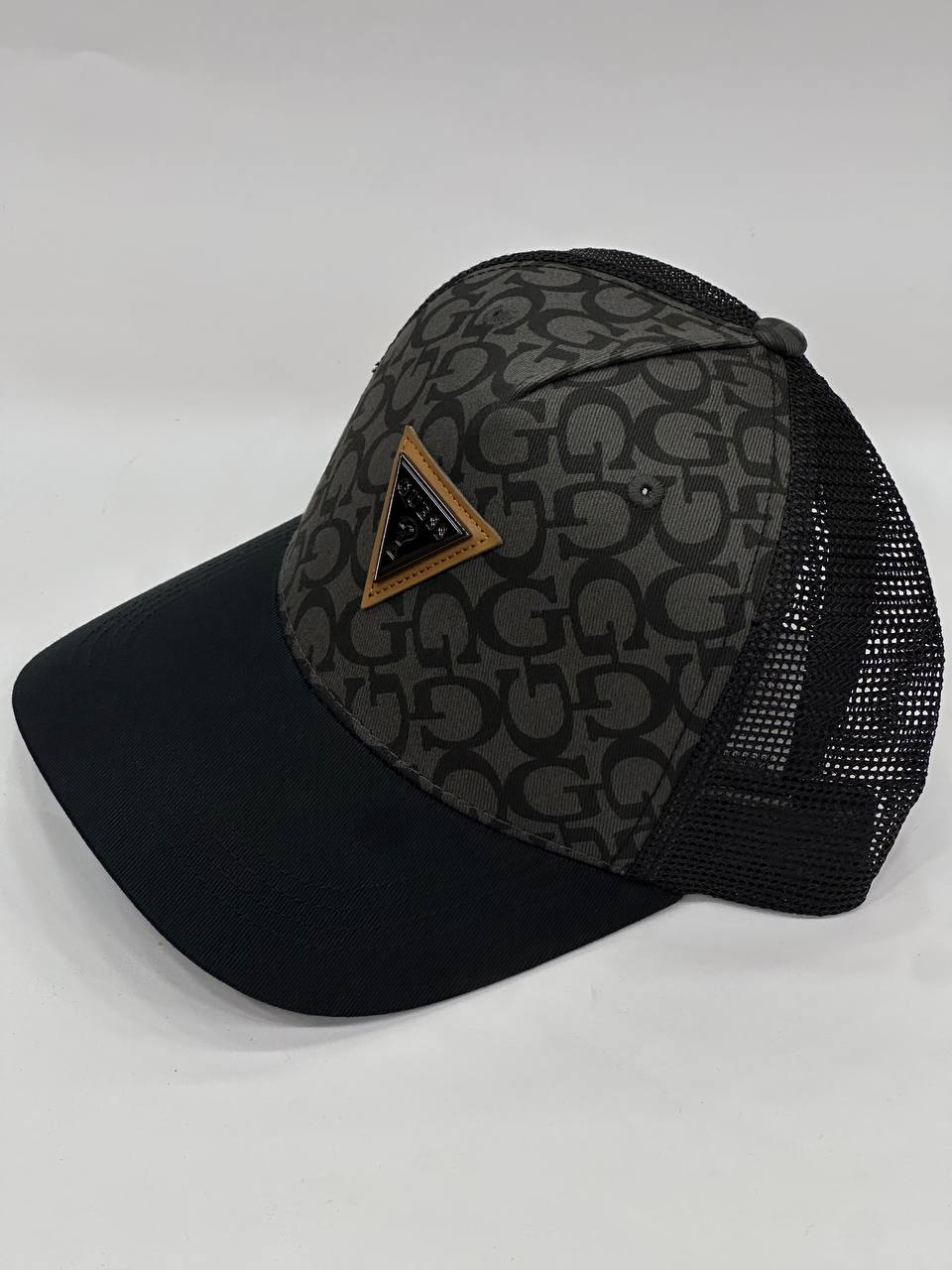 Gorra Guess