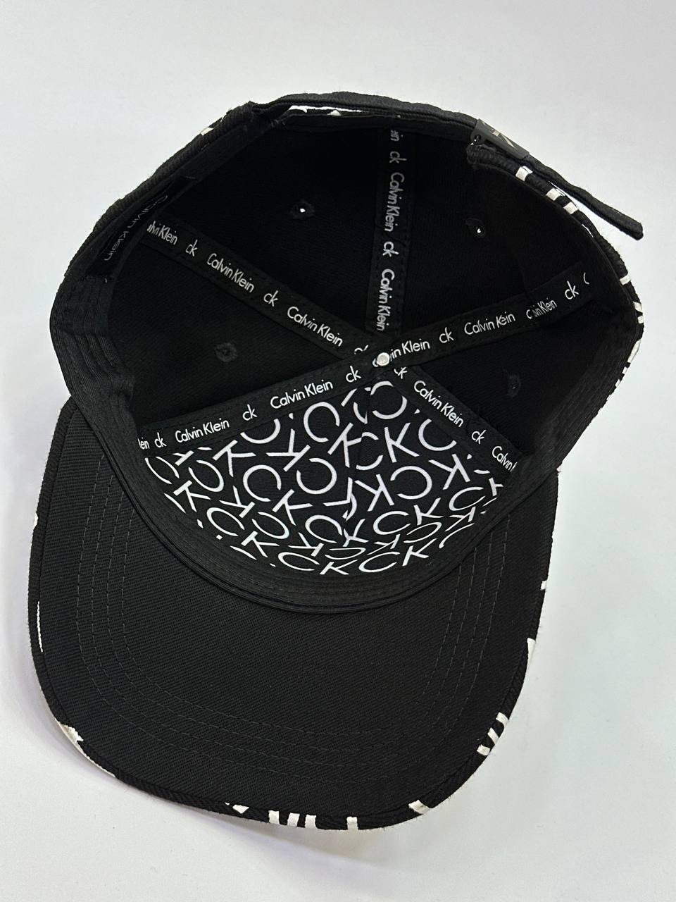 Gorra Calvin Klein